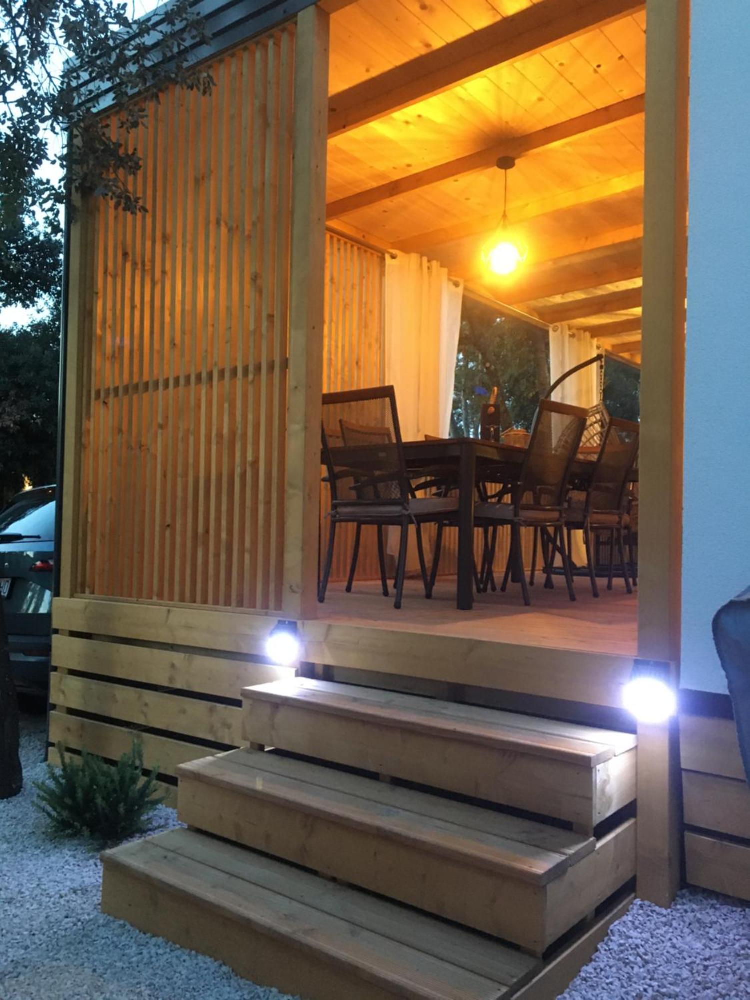 Mobile Mirna Campsite *